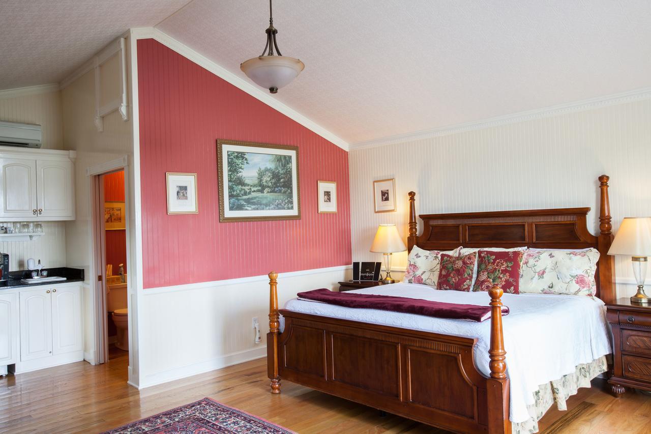 Rose Hill Retreat Aaa Four Diamond Inn Stonewall Esterno foto
